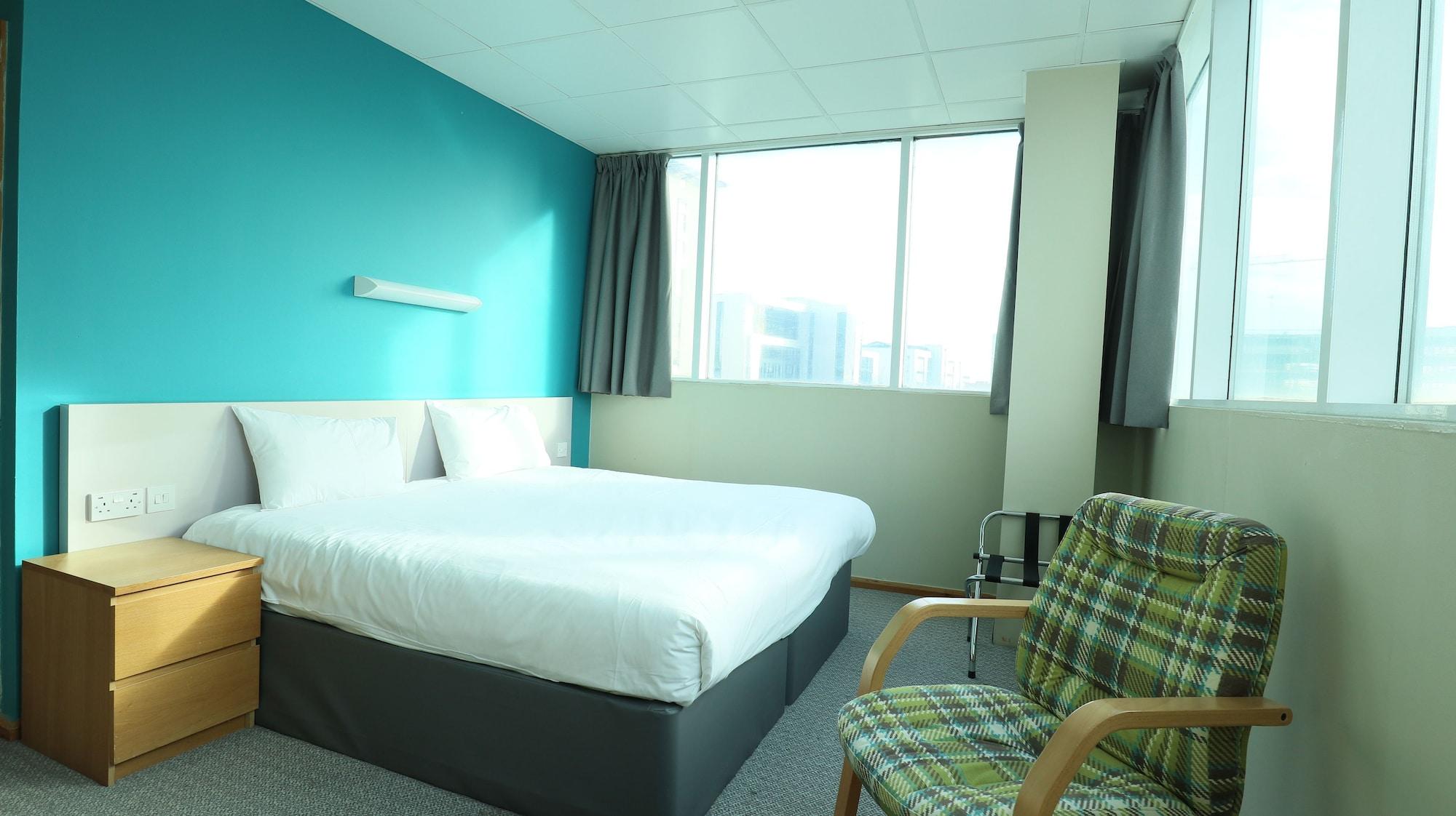 Citrus Hotel Cardiff By Compass Hospitality Exterior photo